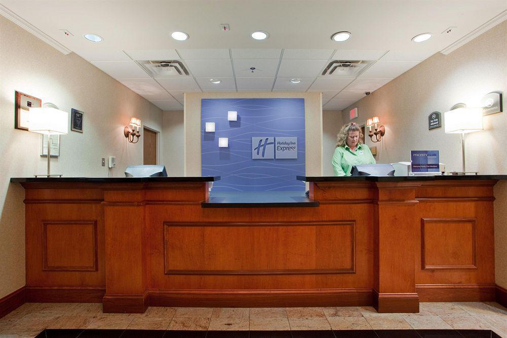 Express & By Ihg Hotel