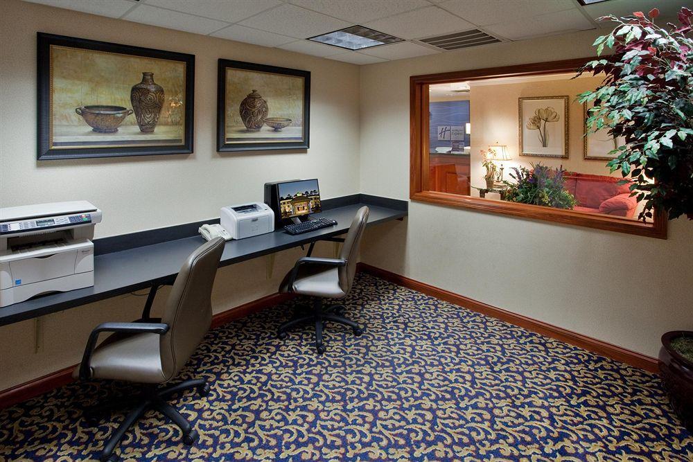 Express & By Ihg Hotel