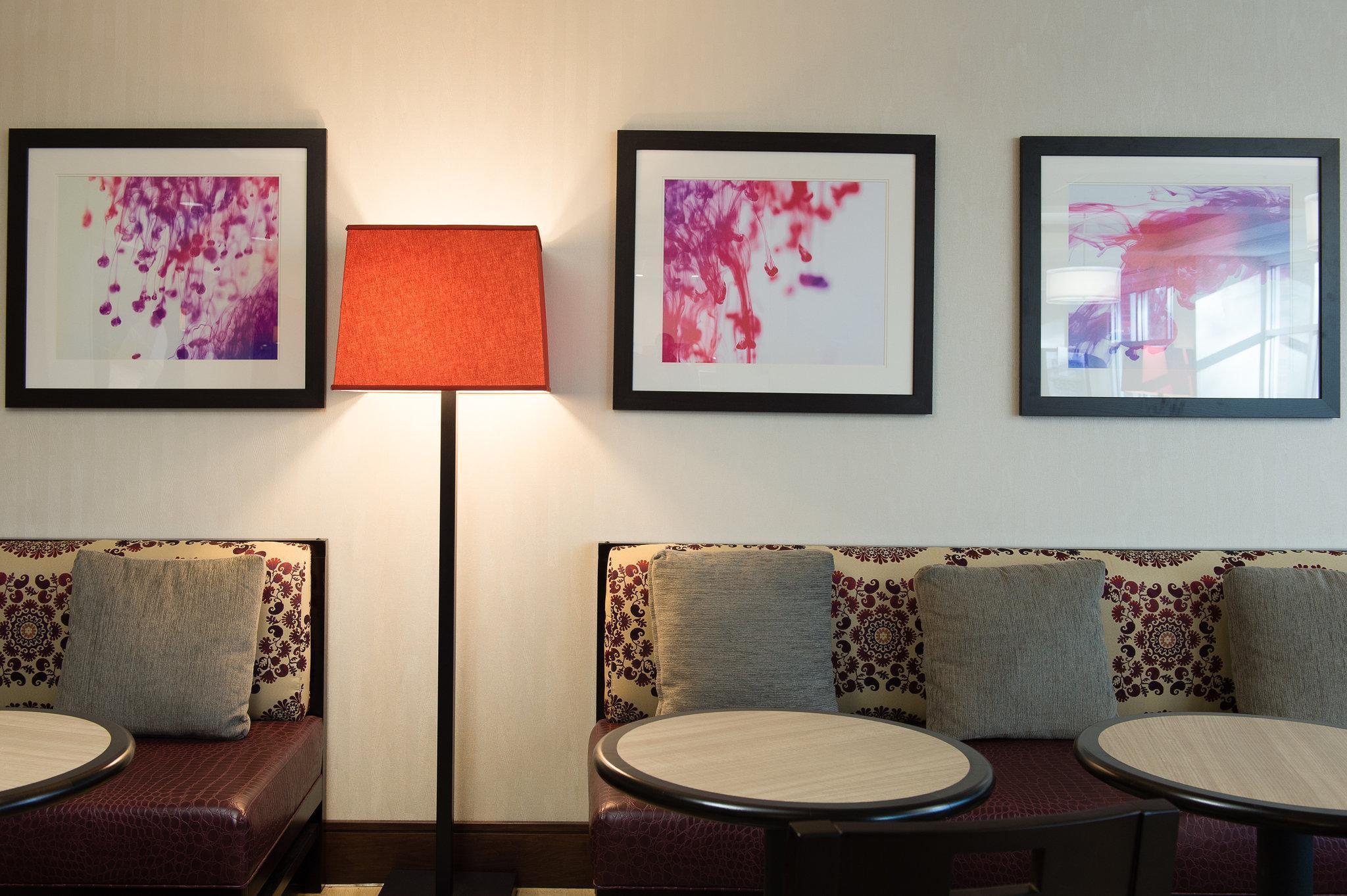 Hotel Express & By Ihg 2*