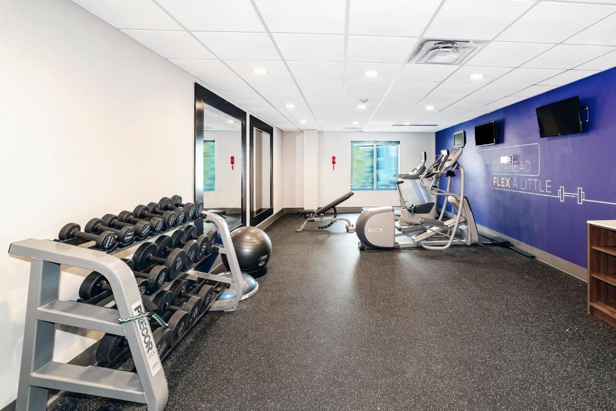 Express & By Ihg 2* Walterboro