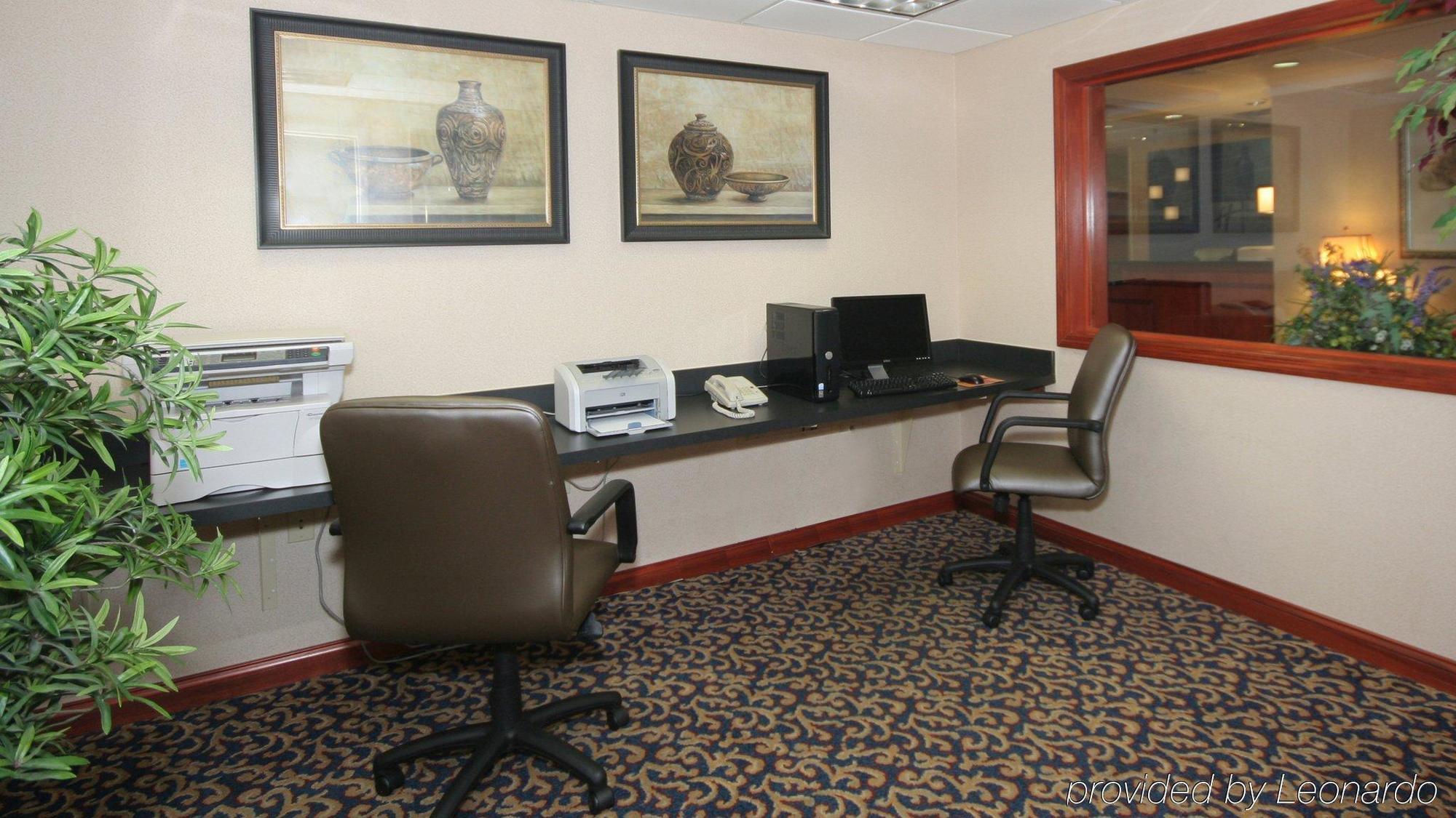 Express & By Ihg