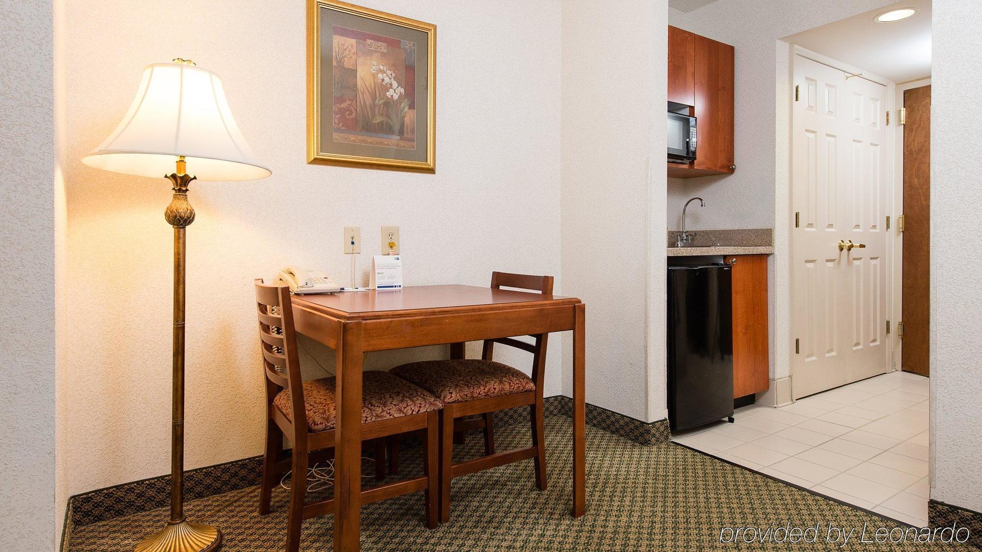 Hotel Express & By Ihg Walterboro