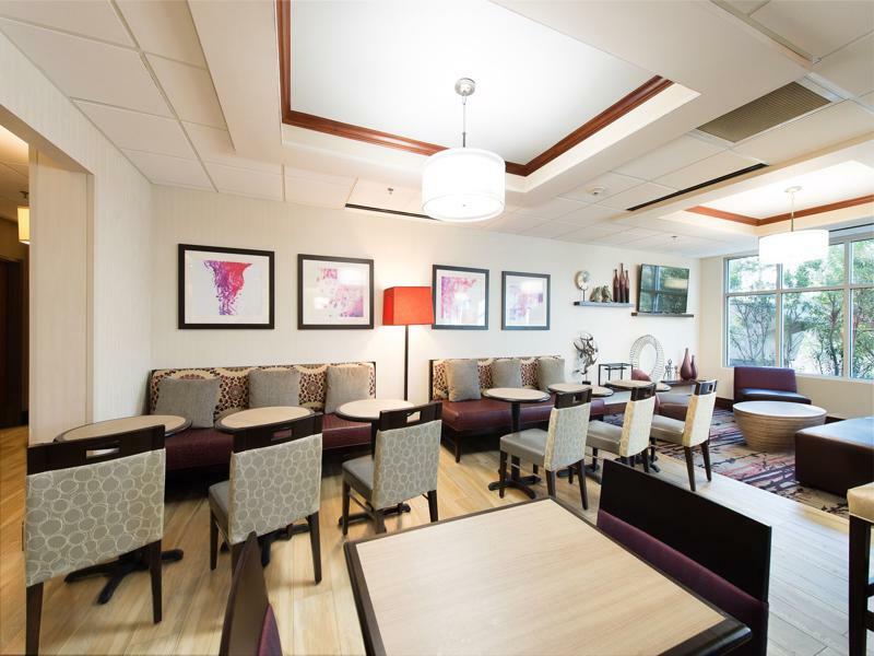 Hotel Express & By Ihg 2*